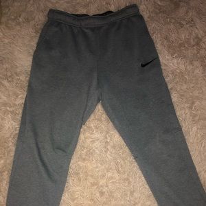 NIKE Dri-fit sweats